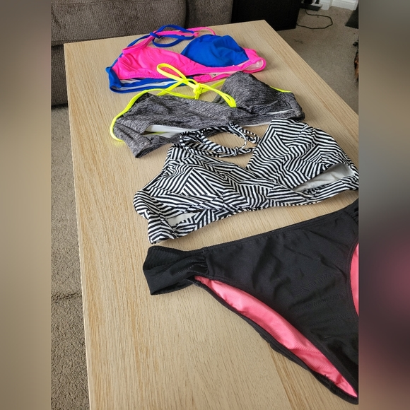 Victoria Secret Bikini Tops & Bottoms - Picture 2 of 5